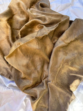 Load image into Gallery viewer, Acacia Silk Pillowcase - Queen
