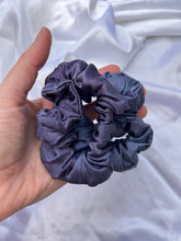 Load image into Gallery viewer, Luna Silk Scrunchie
